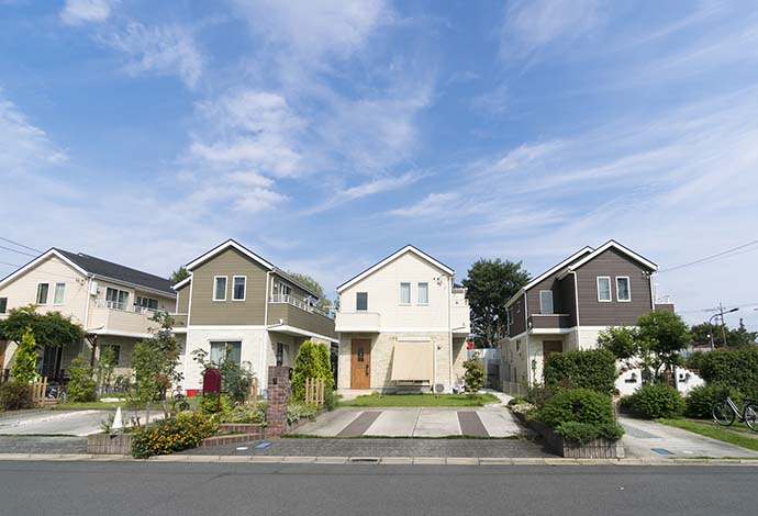 建ち並ぶ新築分譲住宅